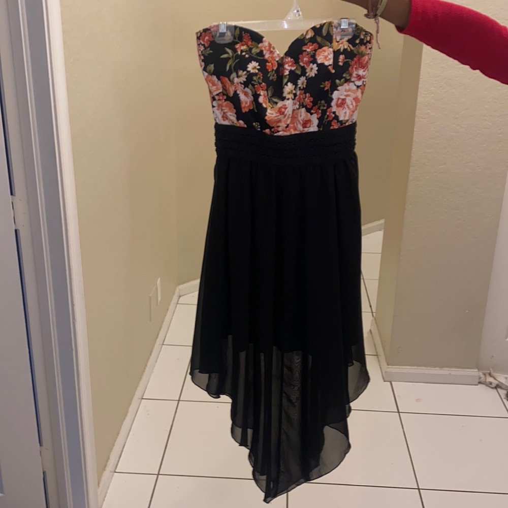 wild daisy flora dress size XL